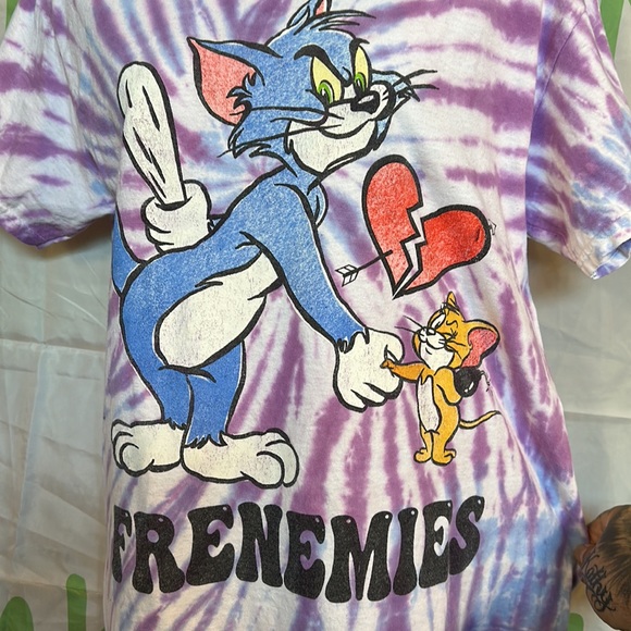 Tom & Jerry Frenemies Tie-dye - Picture 2 of 4
